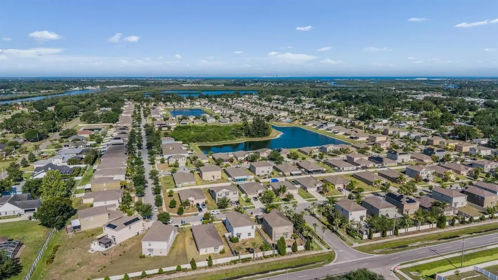 2227 Roanoke Springs Drive Ruskin FL 33570
