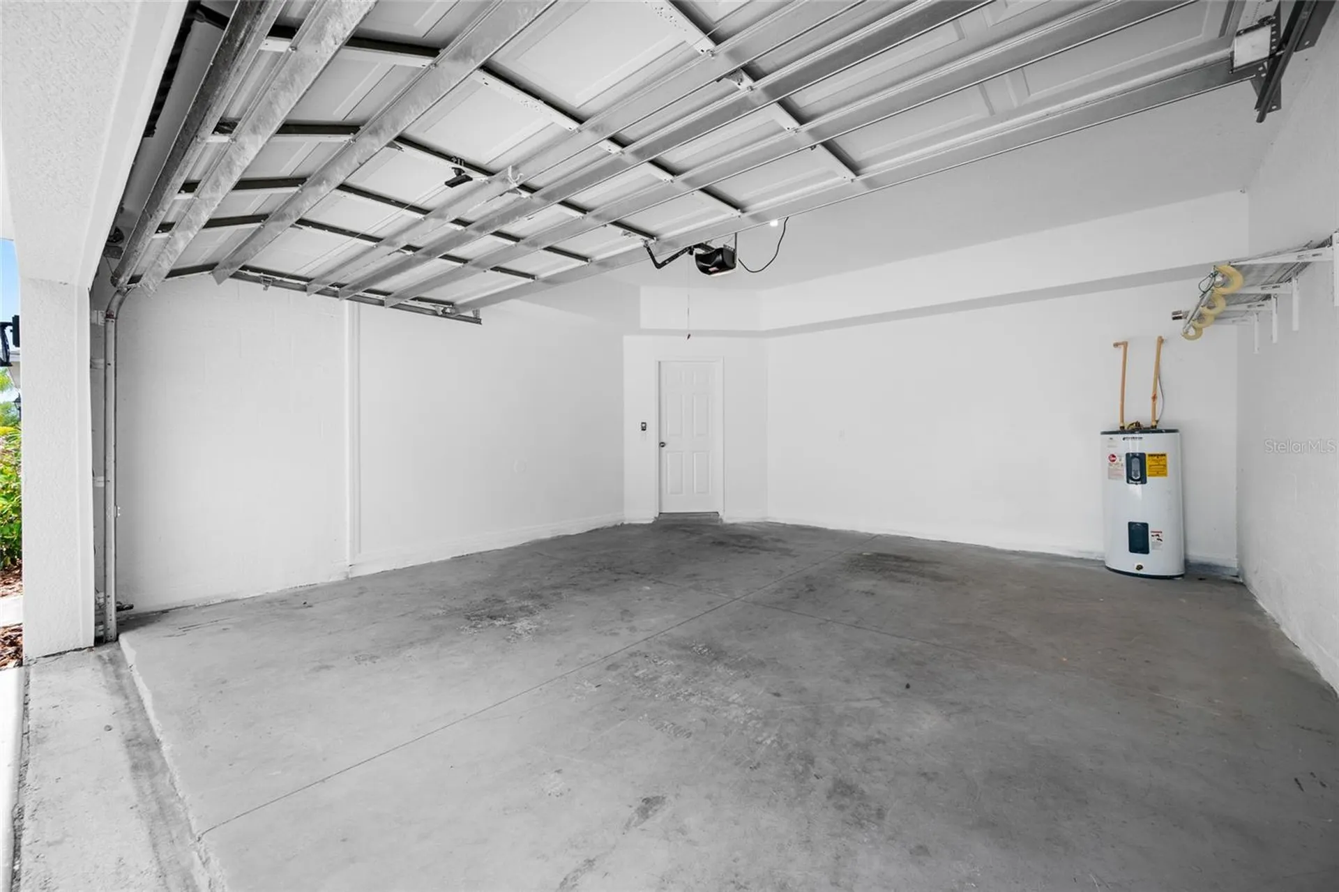 2227 Roanoke Springs Drive Ruskin FL 33570