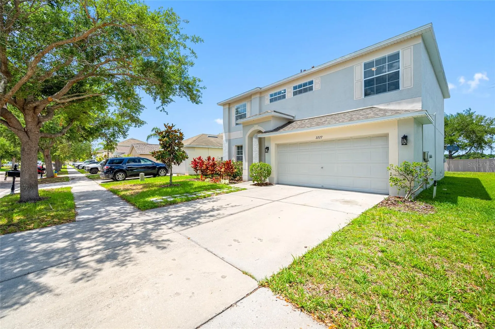 2227 Roanoke Springs Drive Ruskin FL 33570