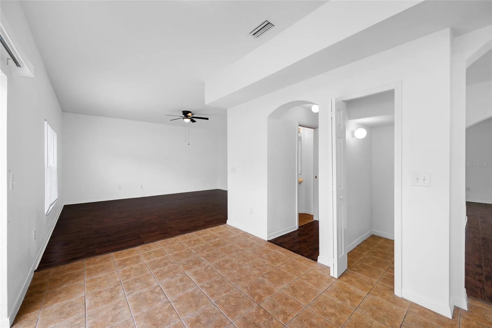 2227 Roanoke Springs Drive Ruskin FL 33570
