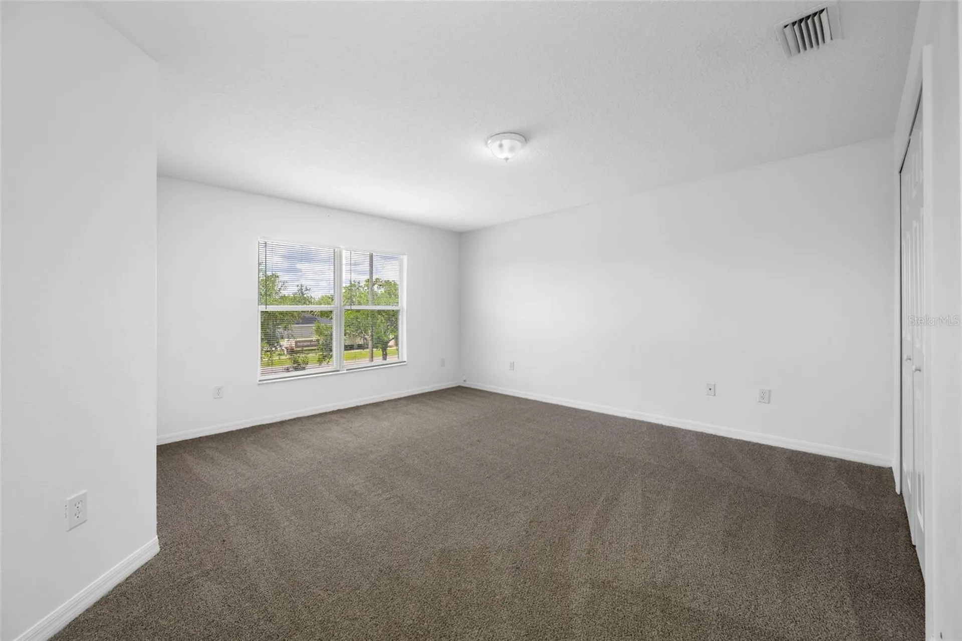 2227 Roanoke Springs Drive Ruskin FL 33570