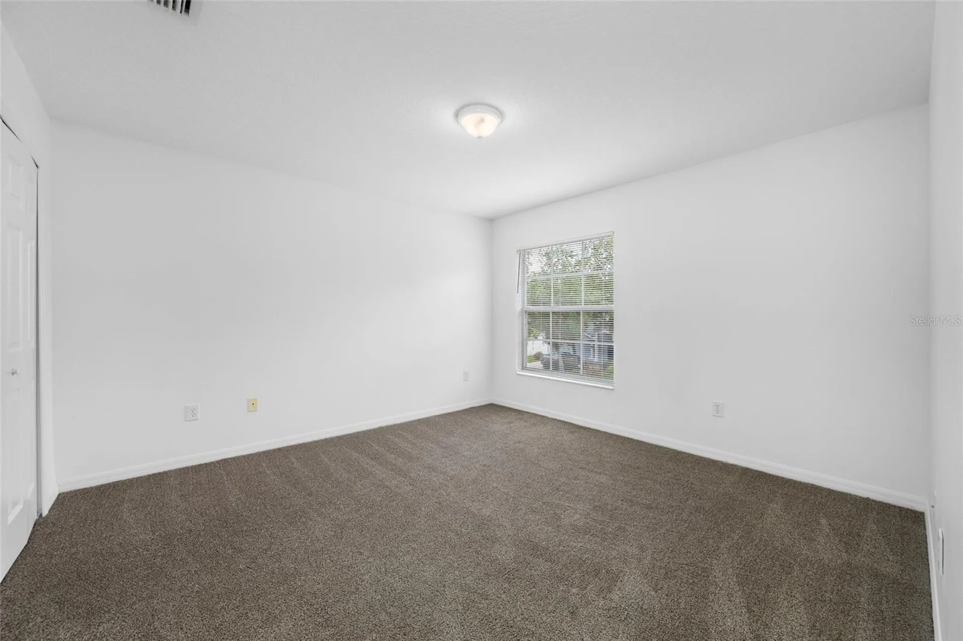2227 Roanoke Springs Drive Ruskin FL 33570