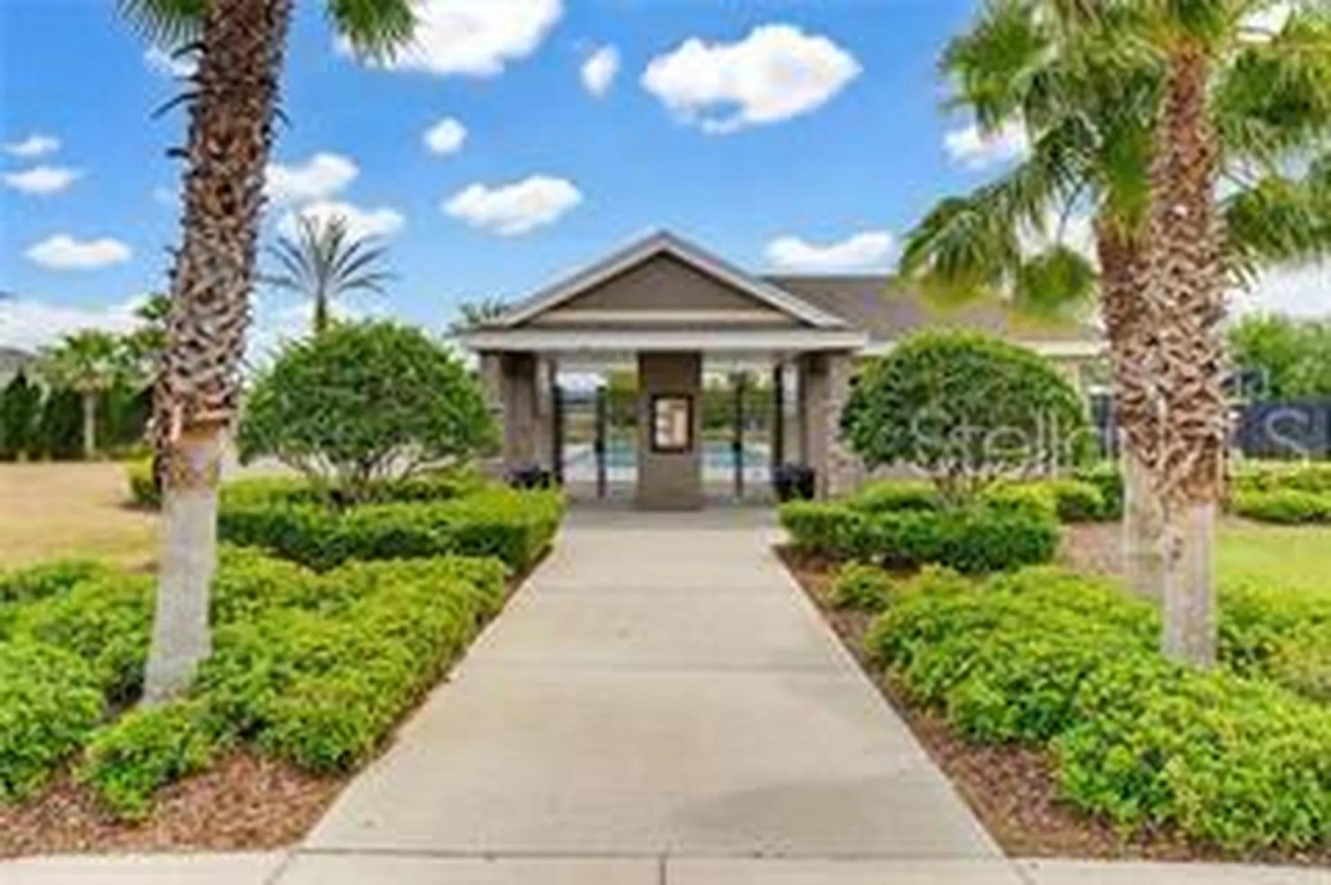 2227 Roanoke Springs Drive Ruskin FL 33570