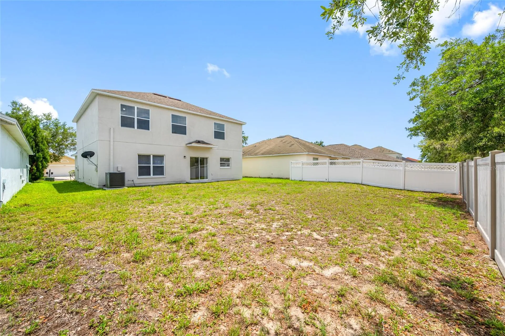 2227 Roanoke Springs Drive Ruskin FL 33570