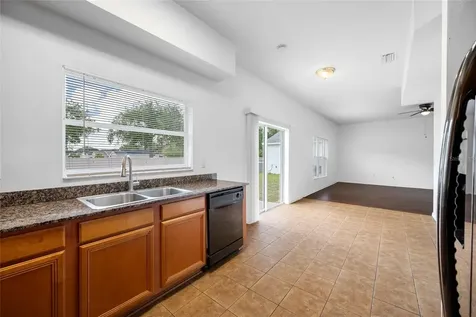 2227 Roanoke Springs Drive Ruskin FL 33570