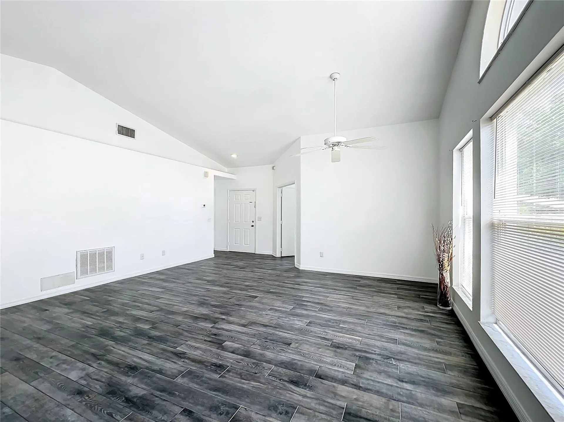 5716 Delano Lane Orlando FL 32821