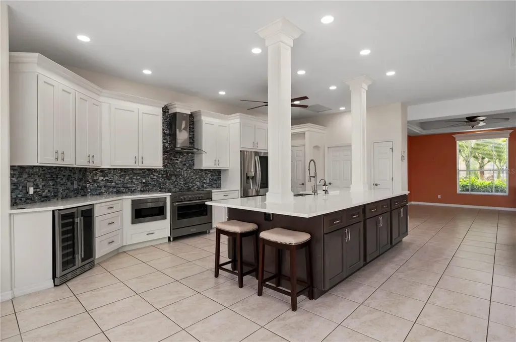 1020 Via Formia Punta Gorda FL 33950