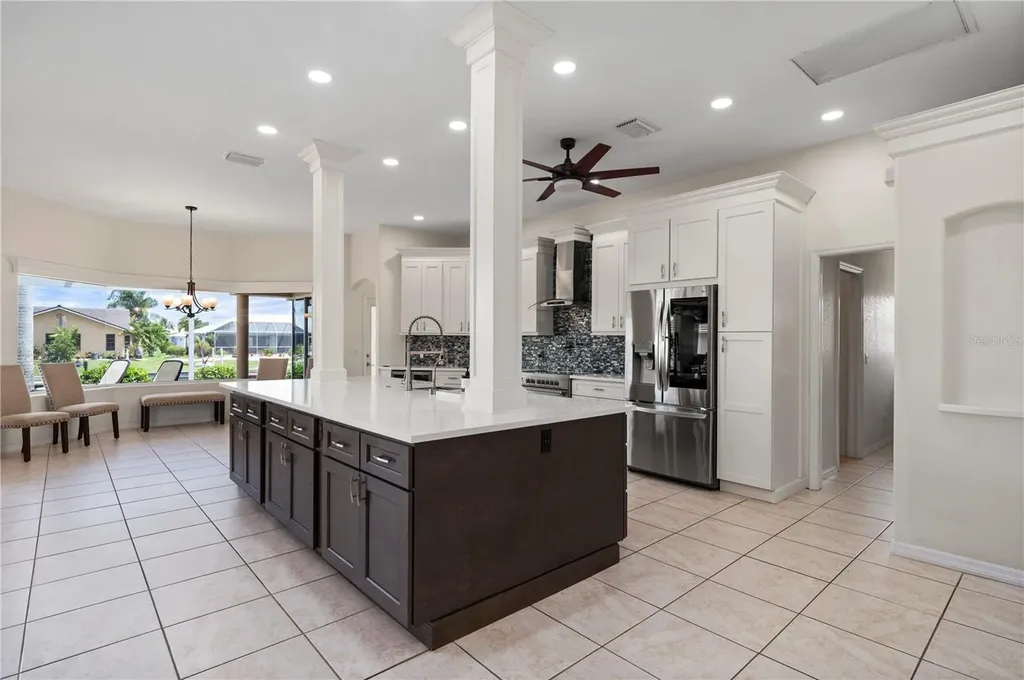 1020 Via Formia Punta Gorda FL 33950