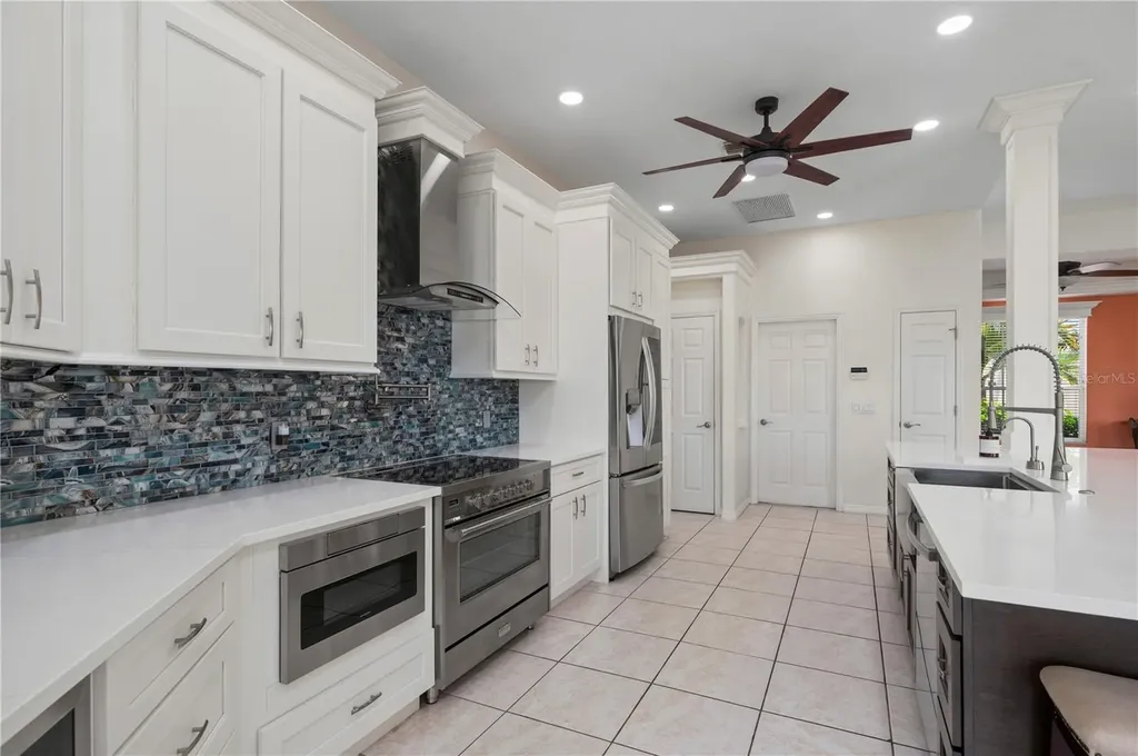 1020 Via Formia Punta Gorda FL 33950