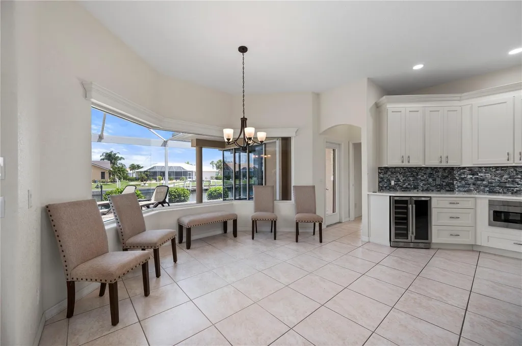 1020 Via Formia Punta Gorda FL 33950