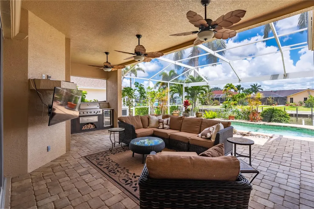 1020 Via Formia Punta Gorda FL 33950
