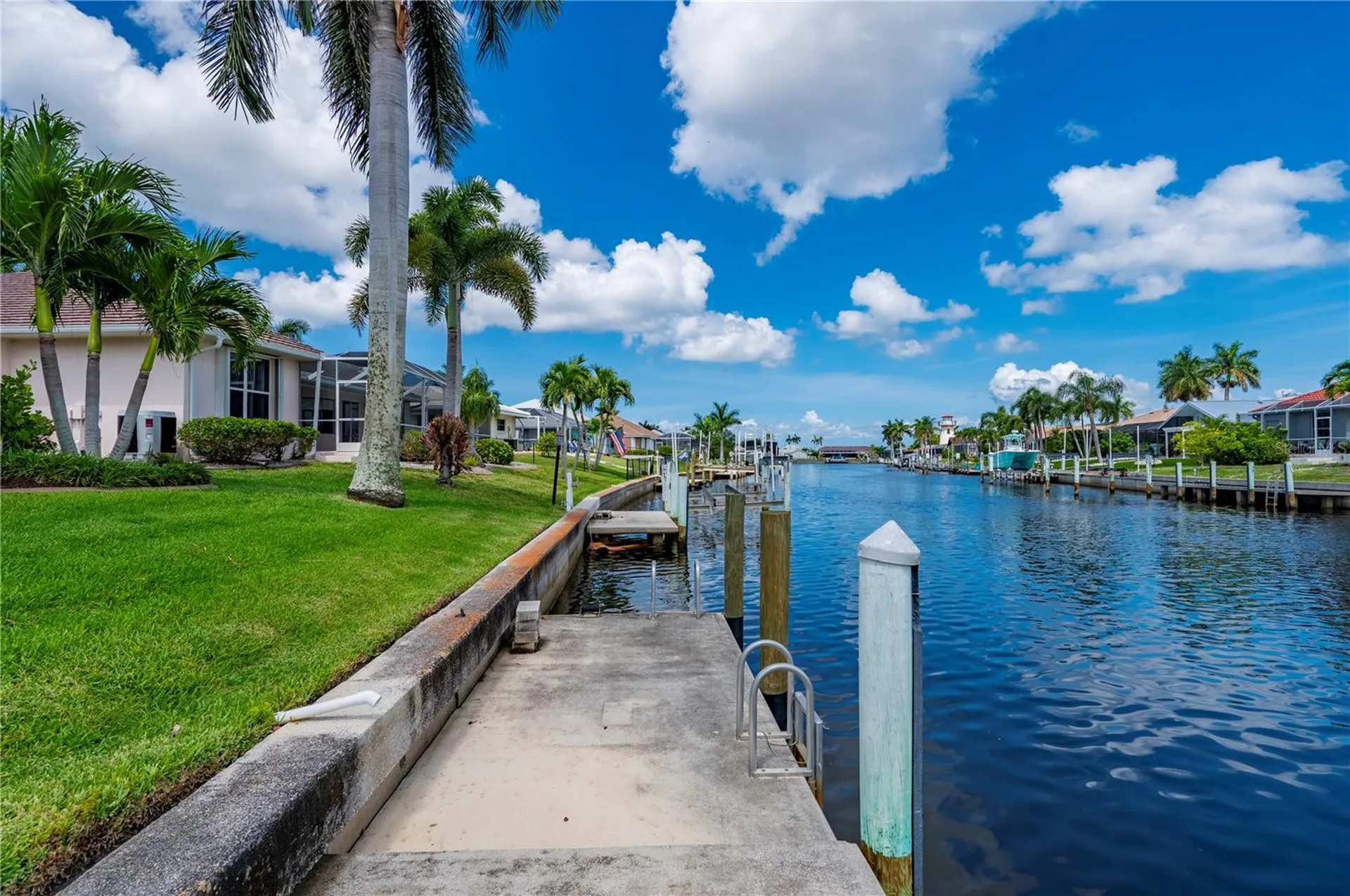 1020 Via Formia Punta Gorda FL 33950