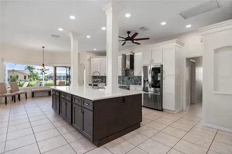 1020 Via Formia Punta Gorda FL 33950