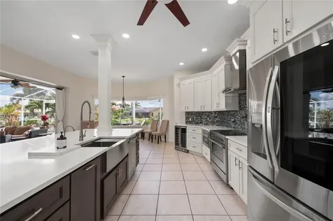 1020 Via Formia Punta Gorda FL 33950