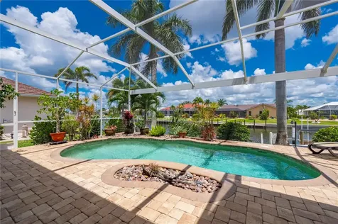 1020 Via Formia Punta Gorda FL 33950
