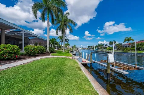 1020 Via Formia Punta Gorda FL 33950