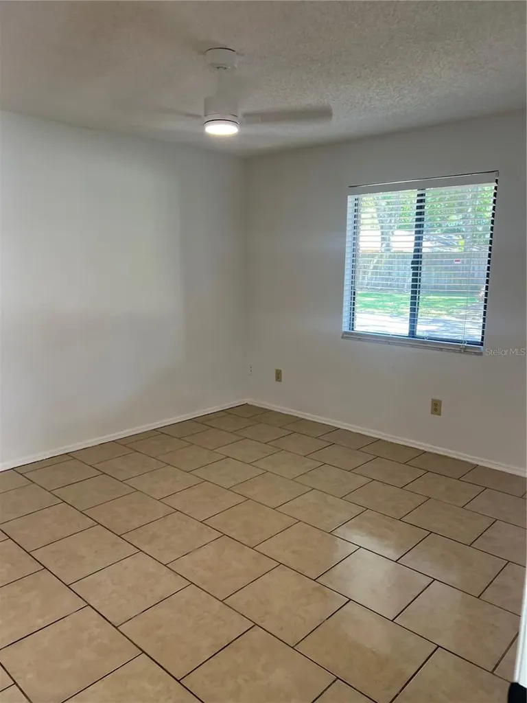 1513 Heritage Lane Daytona Beach FL 32117