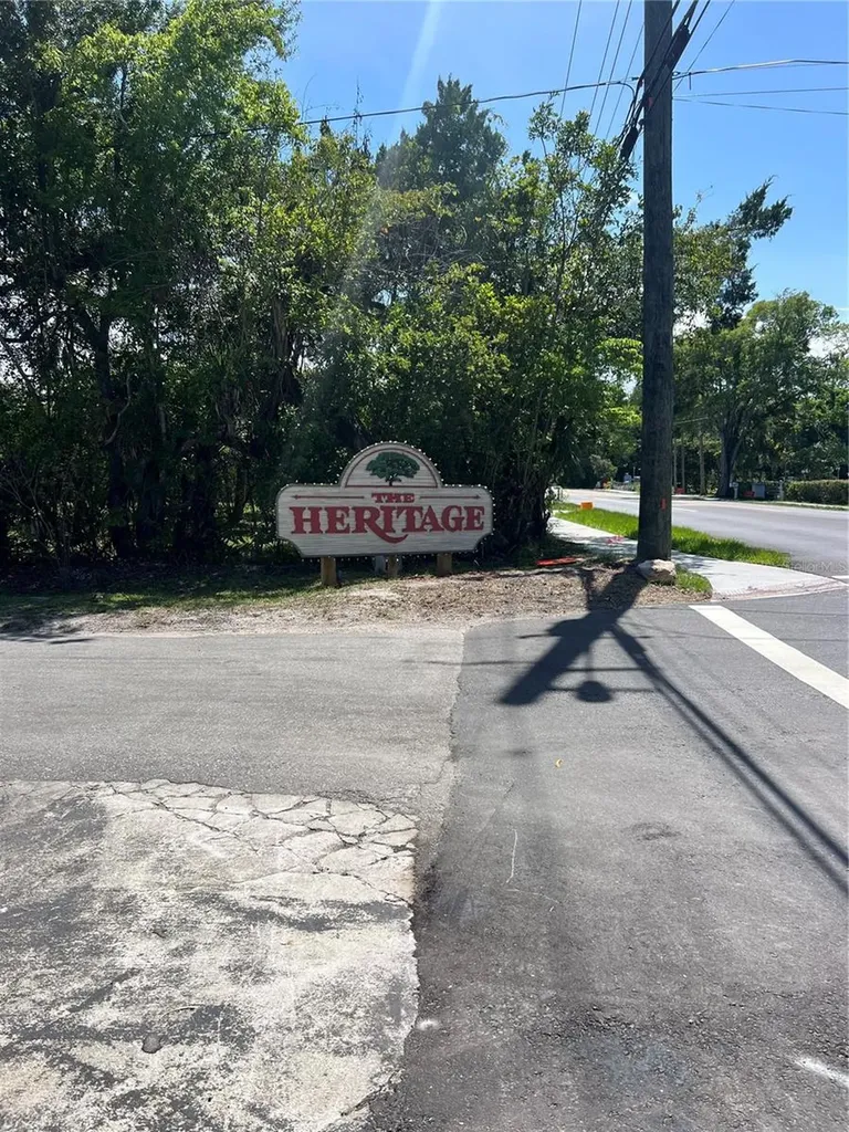 1513 Heritage Lane Daytona Beach FL 32117