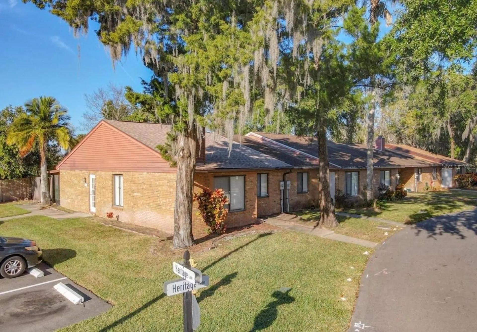 1513 Heritage Lane Daytona Beach FL 32117