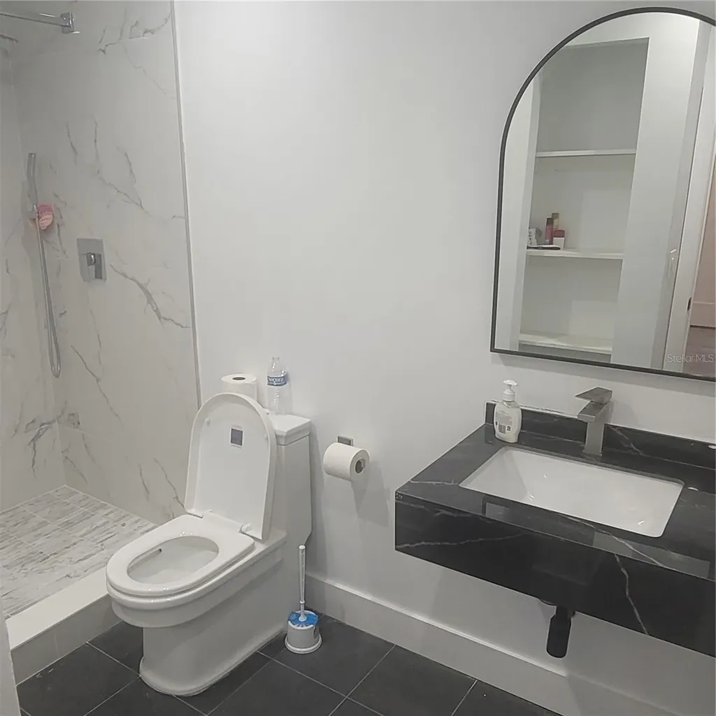 1089 S Hiawassee Road Orlando FL 32835