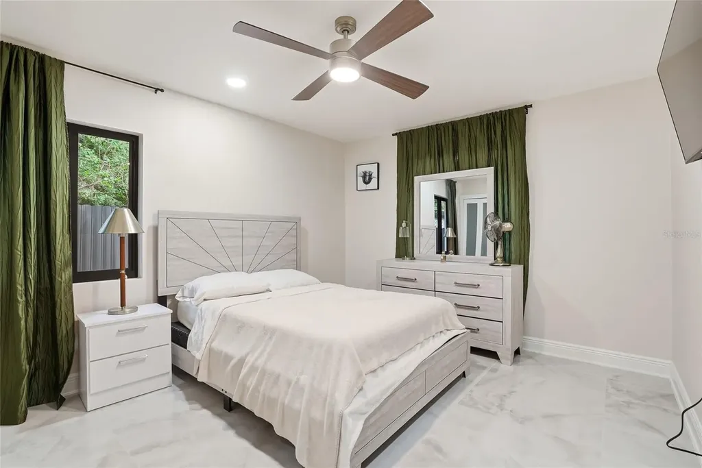 15040 Lake Magdalene Boulevard Tampa FL 33618