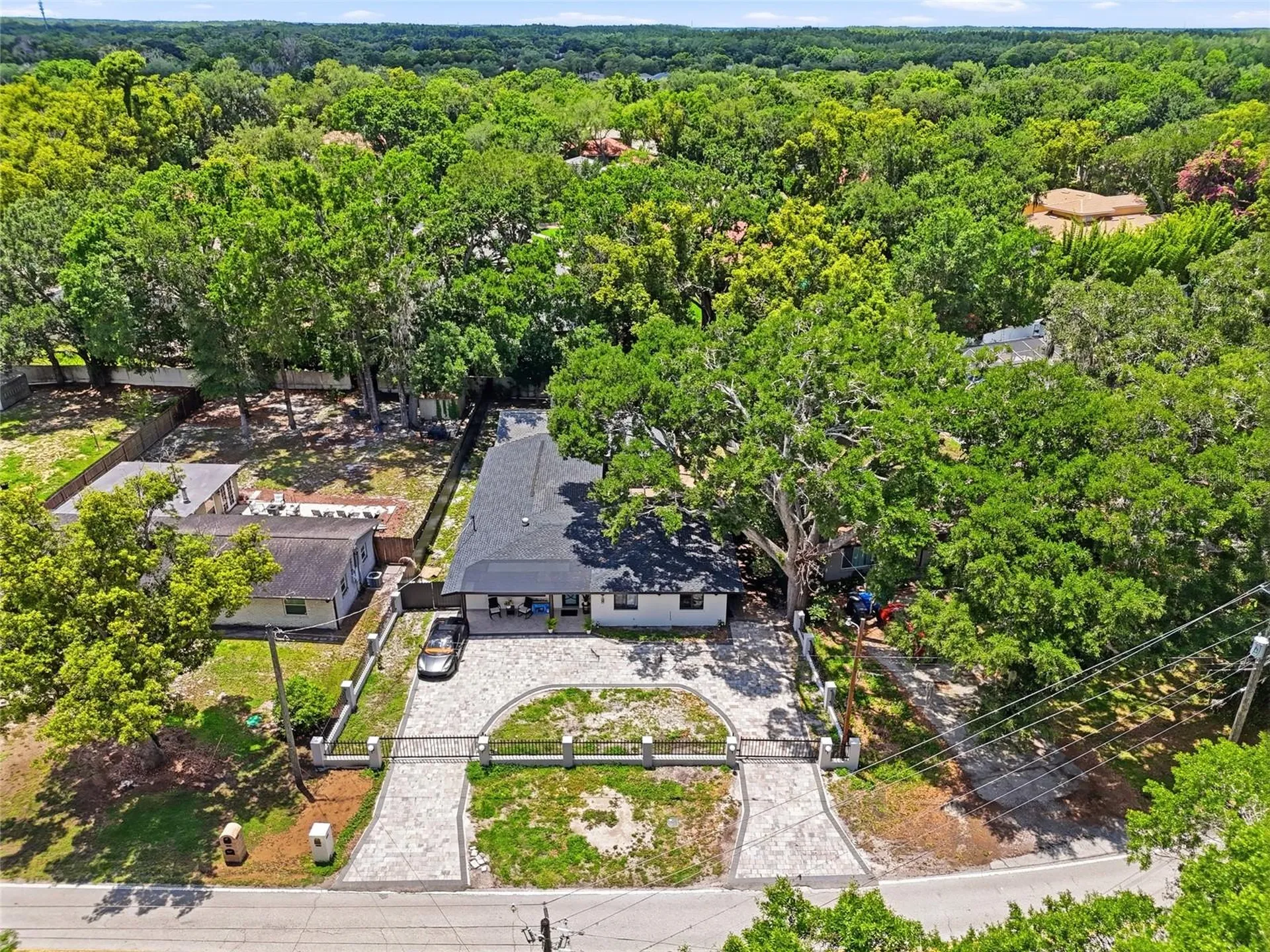 15040 Lake Magdalene Boulevard Tampa FL 33618
