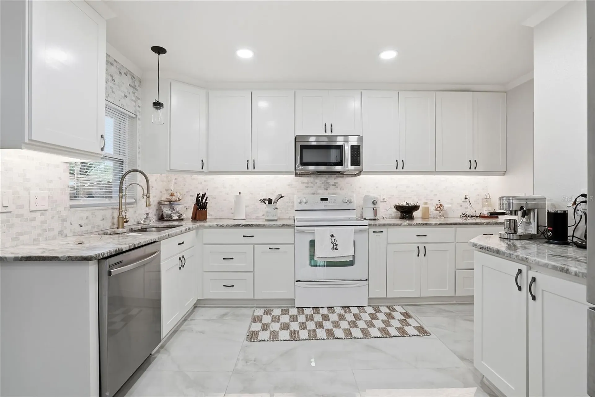 15040 Lake Magdalene Boulevard Tampa FL 33618