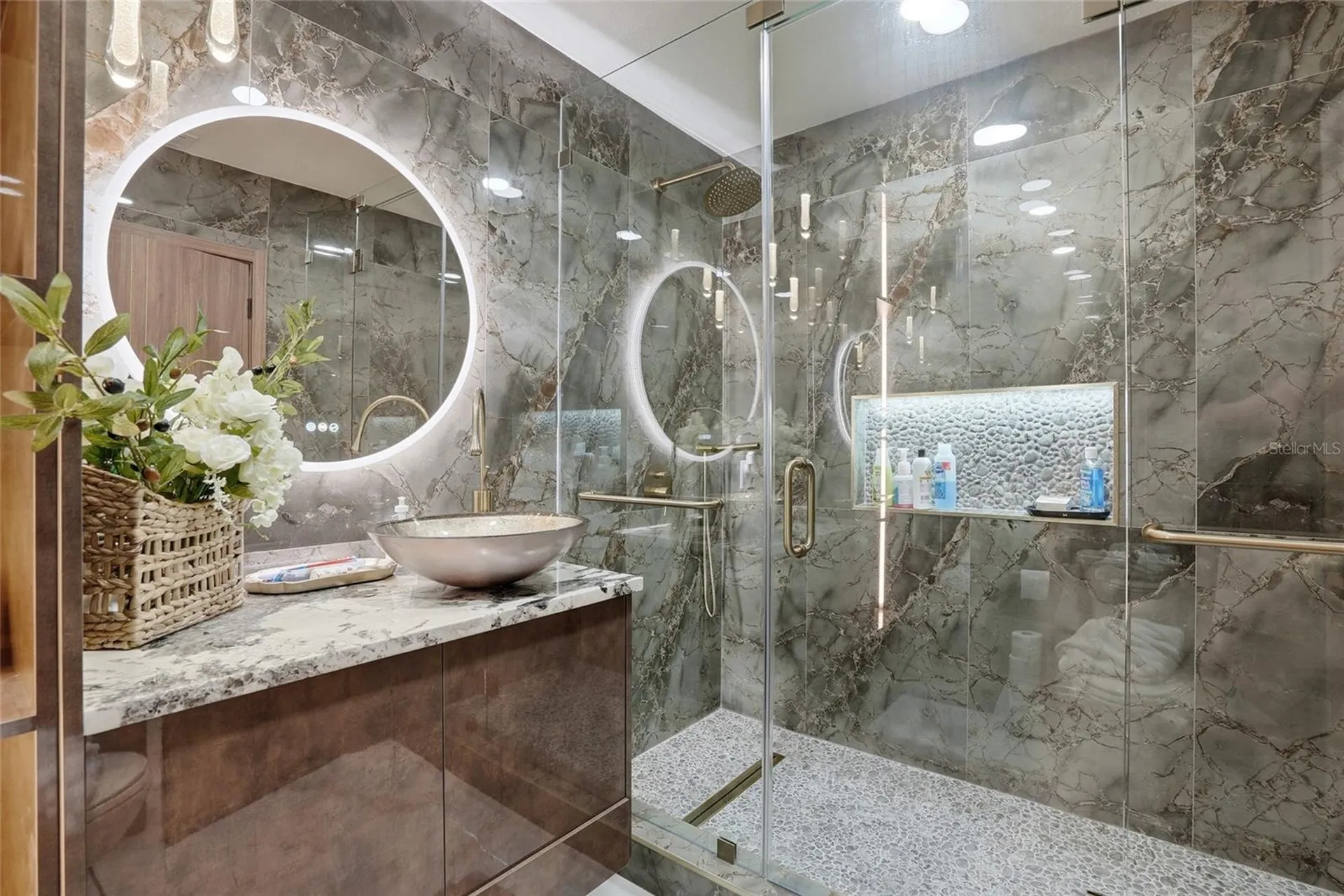 15040 Lake Magdalene Boulevard Tampa FL 33618