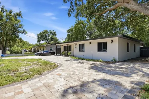 15040 Lake Magdalene Boulevard Tampa FL 33618