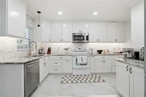 15040 Lake Magdalene Boulevard Tampa FL 33618