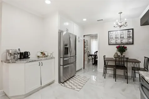 15040 Lake Magdalene Boulevard Tampa FL 33618