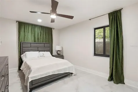 15040 Lake Magdalene Boulevard Tampa FL 33618