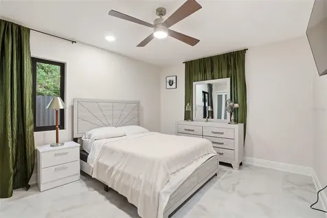 15040 Lake Magdalene Boulevard Tampa FL 33618