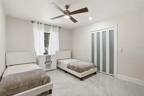 15040 Lake Magdalene Boulevard Tampa FL 33618