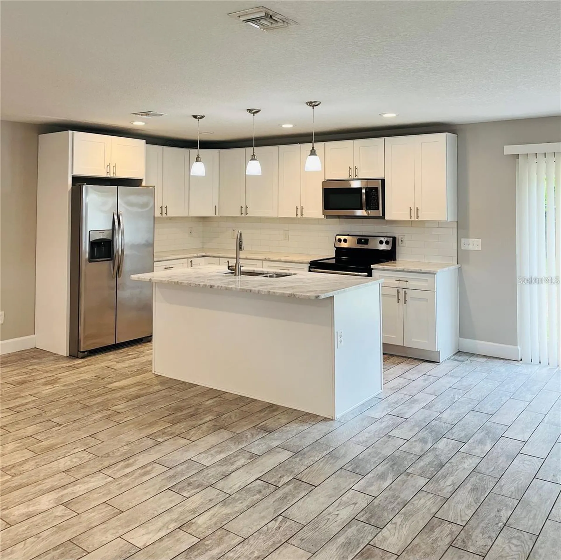 5154 Glasgow Avenue Orlando FL 32819