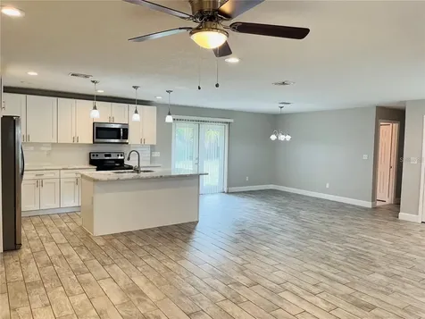 5154 Glasgow Avenue Orlando FL 32819