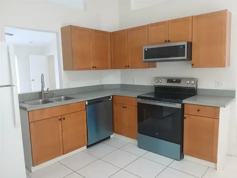 840 Blanc Court Kissimmee FL 34759