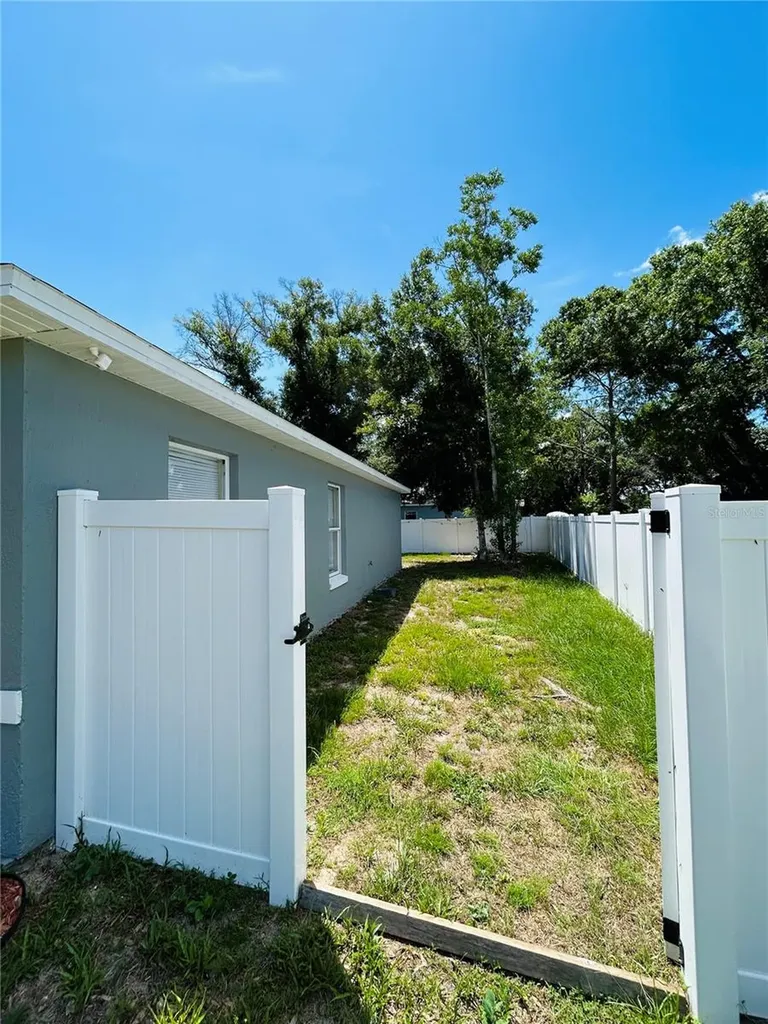 635 Gazelle Drive Kissimmee FL 34759
