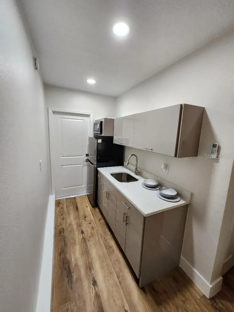 7218 Mandarin Drive Orlando FL 32819