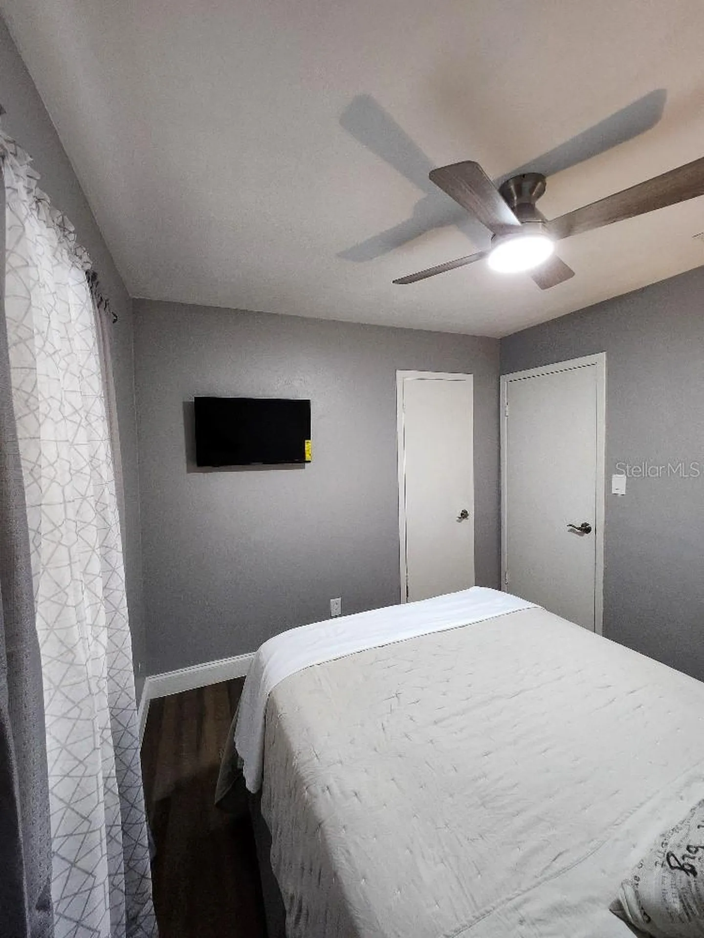 7218 Mandarin Drive Orlando FL 32819