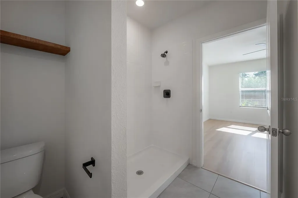 17042 Oval Rum Drive Wimauma FL 33598