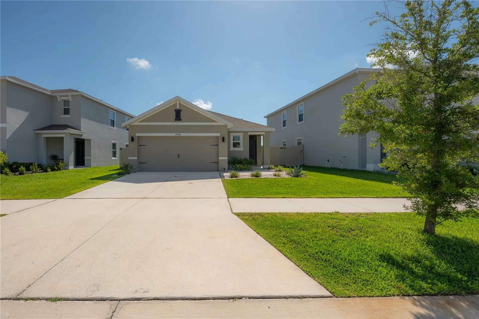 17042 Oval Rum Drive Wimauma FL 33598
