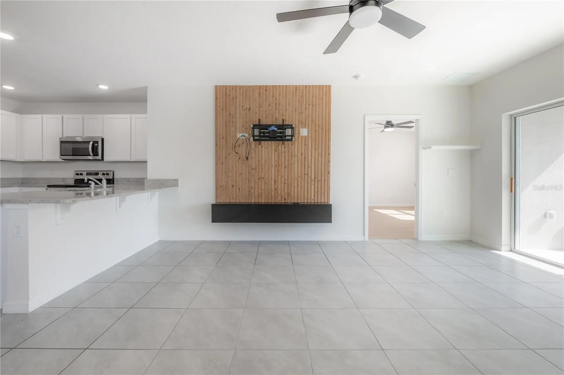 17042 Oval Rum Drive Wimauma FL 33598