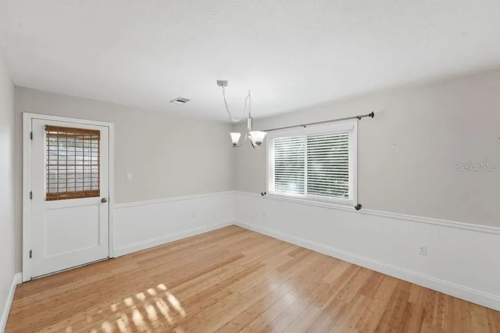 332 Shadydale Court Deltona FL 32738