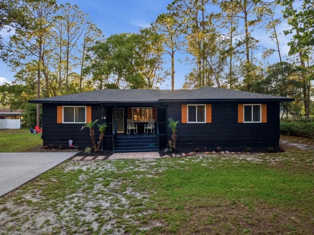 332 Shadydale Court Deltona FL 32738