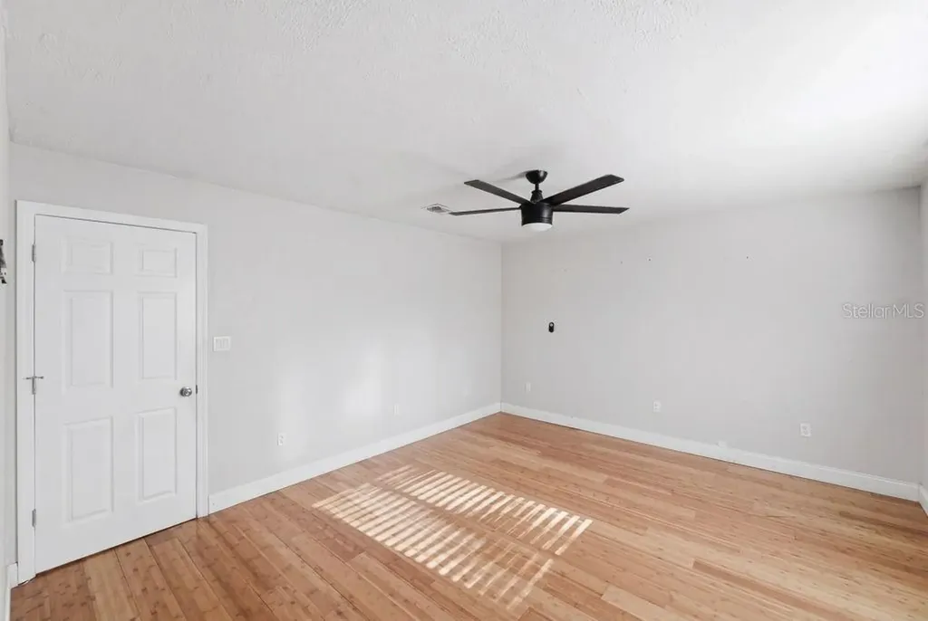 332 Shadydale Court Deltona FL 32738