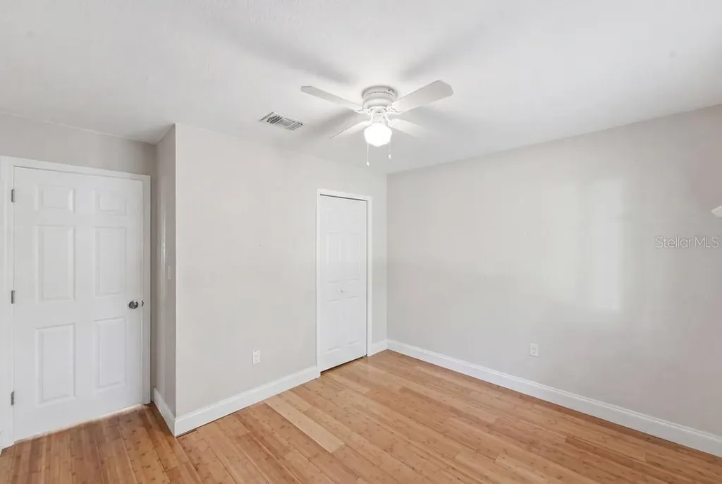 332 Shadydale Court Deltona FL 32738