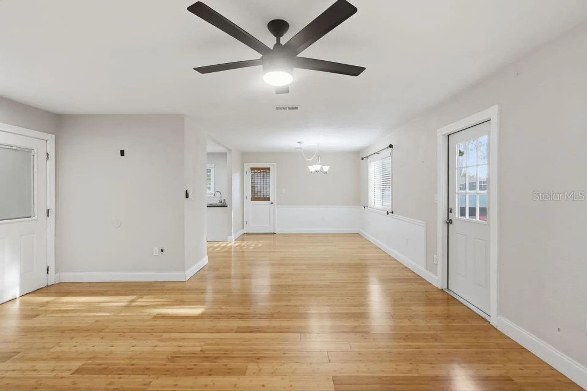 332 Shadydale Court Deltona FL 32738