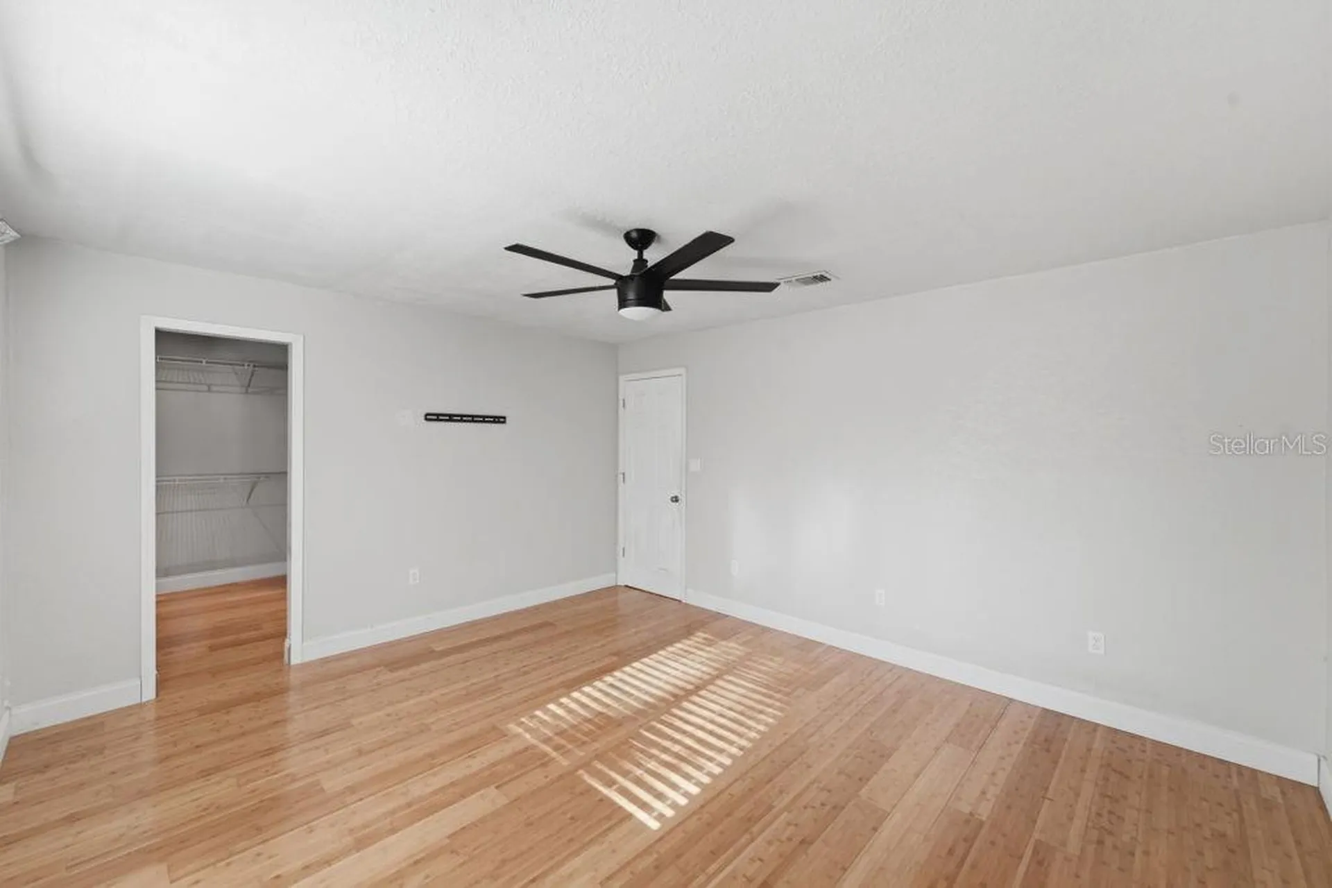 332 Shadydale Court Deltona FL 32738
