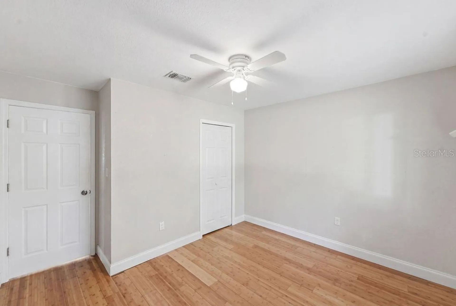 332 Shadydale Court Deltona FL 32738